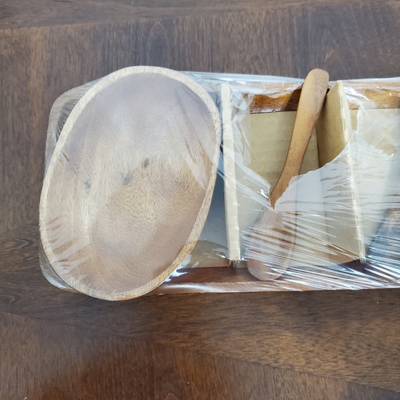 Vintage Ali'i Woods Honolulu Handcarved Wood Art Condiment Bowls, Spoons & Tray - Picture 2 of 11